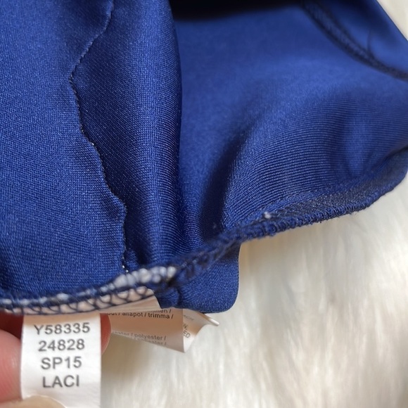 Venus Blue White Lace Sleeveless Dress - Picture 15 of 15